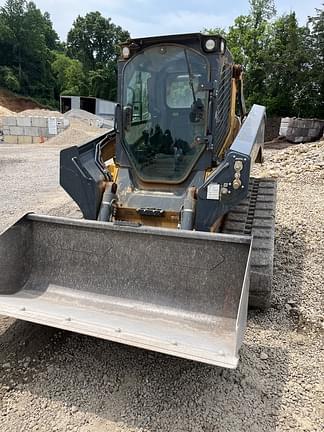 Image of John Deere 331G equipment image 3