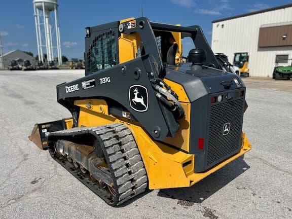 Image of John Deere 331G equipment image 3