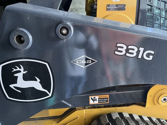 Image of John Deere 331G equipment image 4