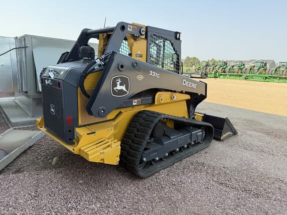 Image of John Deere 331G equipment image 2
