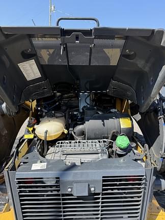 Image of John Deere 331G equipment image 4