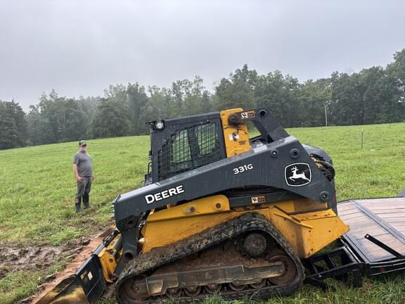 Image of John Deere 331G equipment image 2