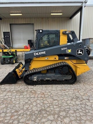 Main image John Deere 331G