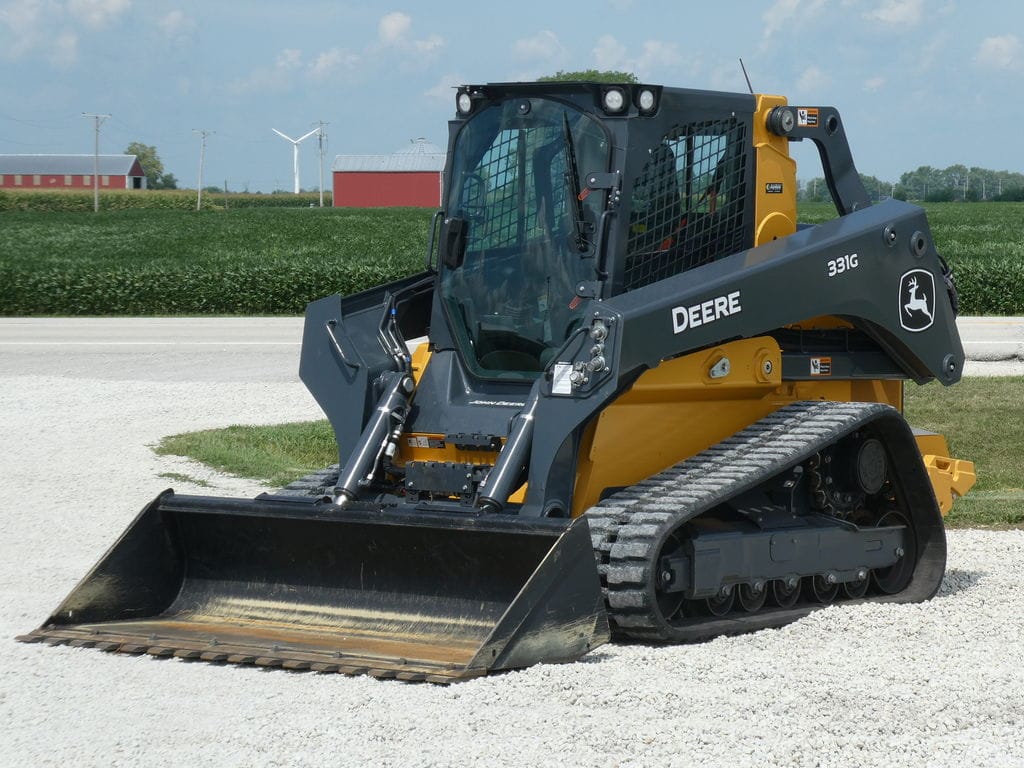 Main image John Deere 331G