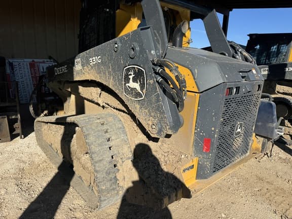 Image of John Deere 331G equipment image 4