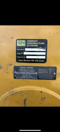 Image of John Deere 331G equipment image 1