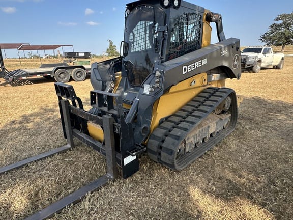 2023 John Deere 331G Equipment Image0