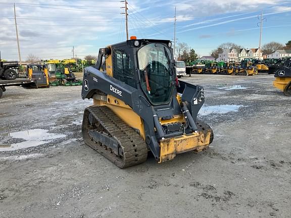 Image of John Deere 331G equipment image 1