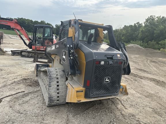 Image of John Deere 331G equipment image 2