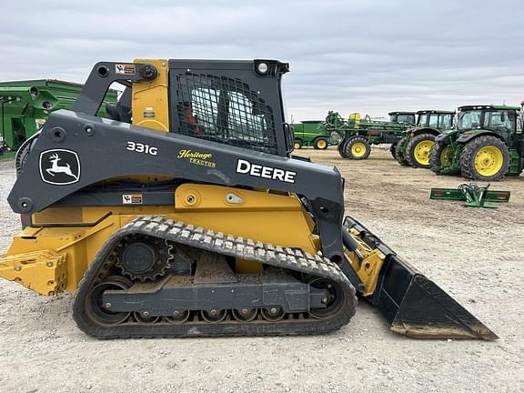 Image of John Deere 331G equipment image 4