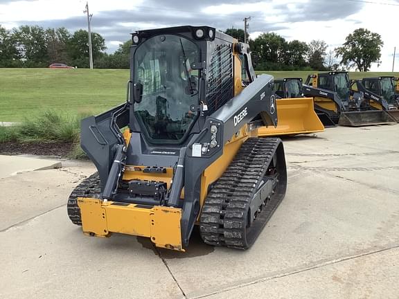 Image of John Deere 331G equipment image 2