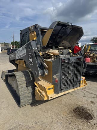 Image of John Deere 331G equipment image 4