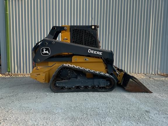 Image of John Deere 331G equipment image 3