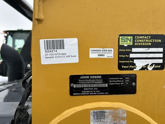 Image of John Deere 331G equipment image 4
