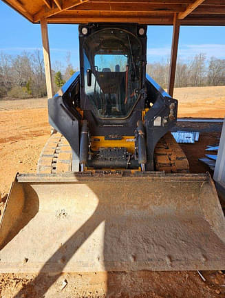 Image of John Deere 331G equipment image 4