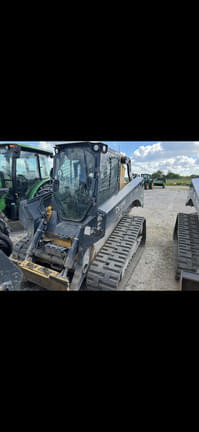 Image of John Deere 331G equipment image 3