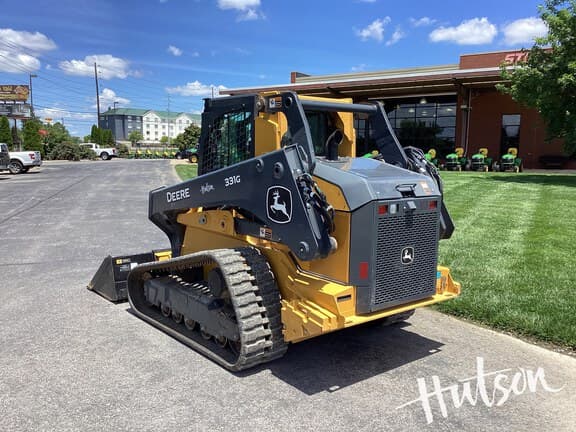 Image of John Deere 331G equipment image 3