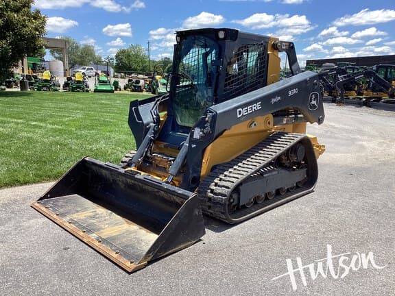 Image of John Deere 331G equipment image 1