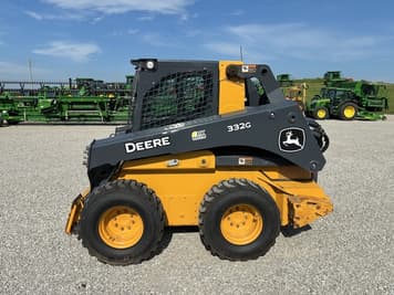 Main image John Deere 332G