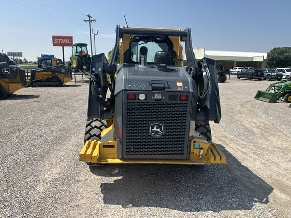 Image of John Deere 332G equipment image 3