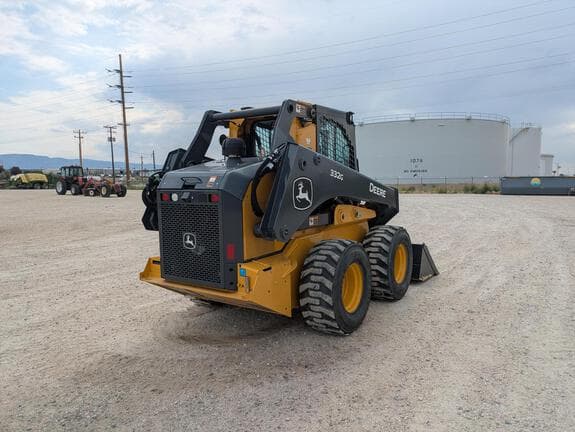 Image of John Deere 332G equipment image 4