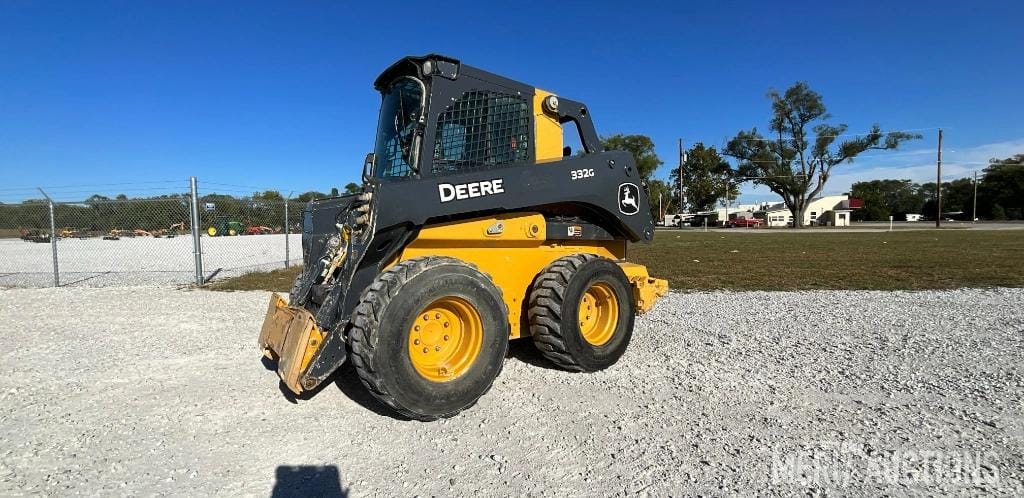 2023 John Deere 332G Equipment Image0