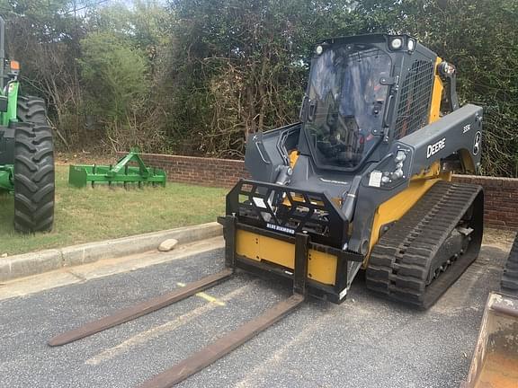 Image of John Deere 333G equipment image 4