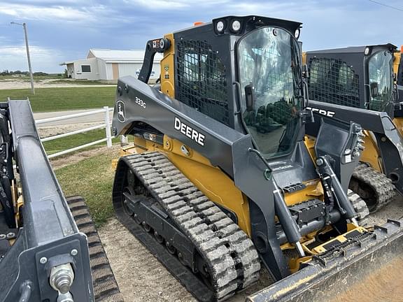 Image of John Deere 333G equipment image 1