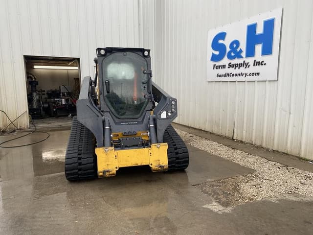 Image of John Deere 333G equipment image 1