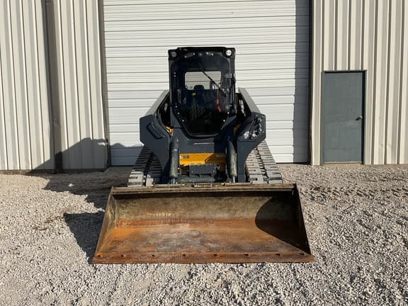 Image of John Deere 333G equipment image 2