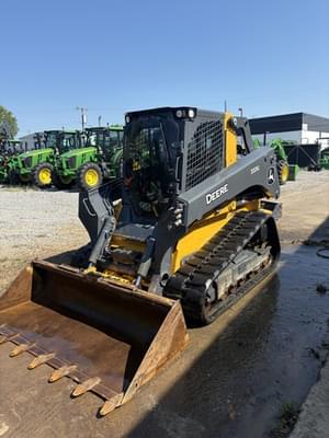 2023 John Deere 333G Image