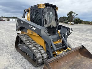 2023 John Deere 333G Image