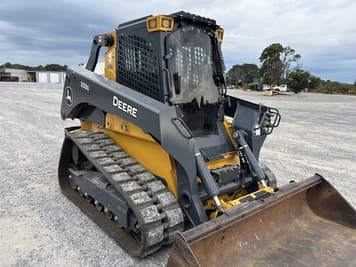 Main image John Deere 333G