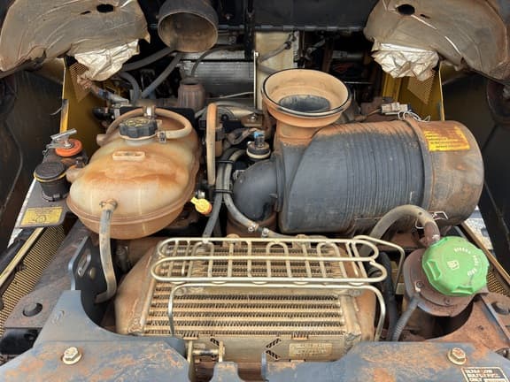 Image of John Deere 333G equipment image 4