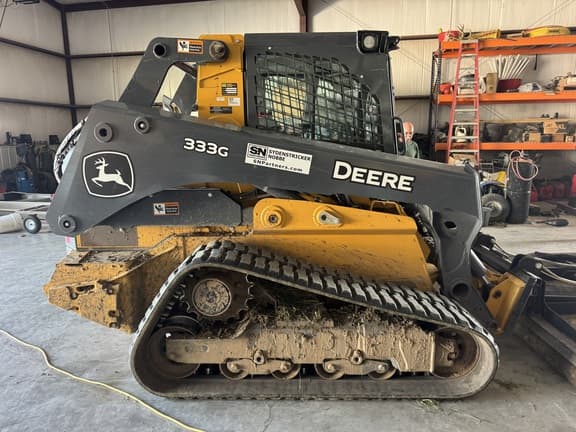 Image of John Deere 333G equipment image 2