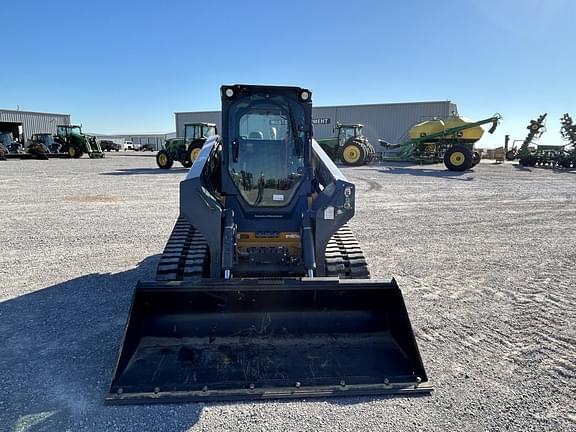 Image of John Deere 333G equipment image 4