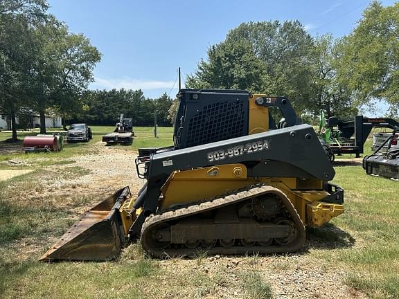 Image of John Deere 333G Primary image