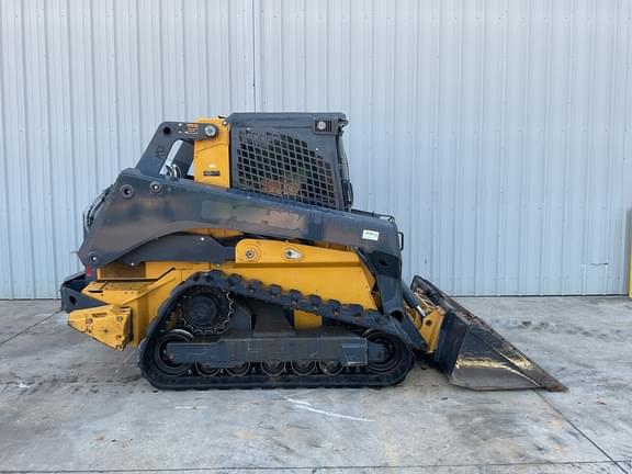 Image of John Deere 333G equipment image 2