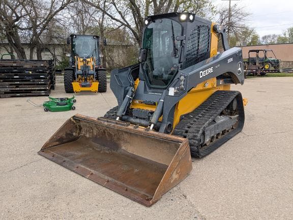 Image of John Deere 333G equipment image 2