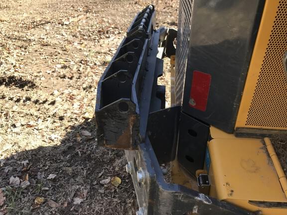 Image of John Deere 333G equipment image 4