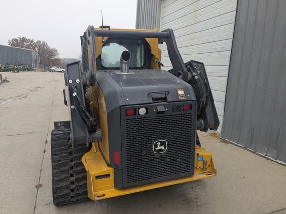 Image of John Deere 333G equipment image 2