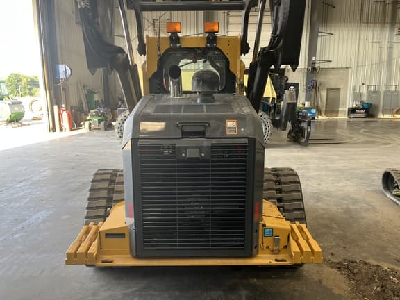 Image of John Deere 333G equipment image 3