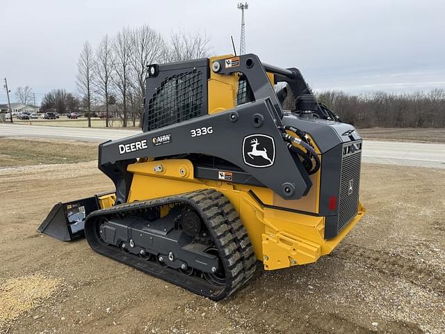 Image of John Deere 333G equipment image 2