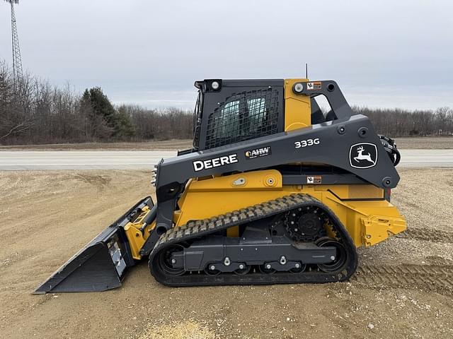 Image of John Deere 333G equipment image 1