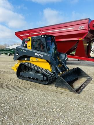 Main image John Deere 333G