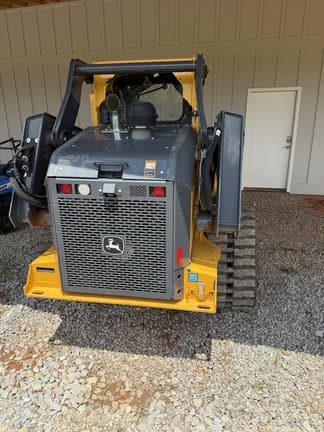 Image of John Deere 333G equipment image 2