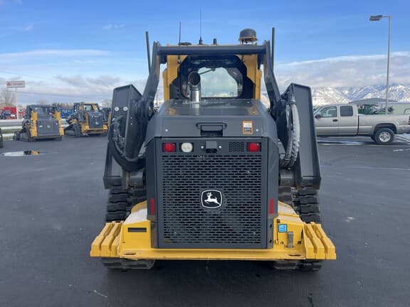 Image of John Deere 333G equipment image 4