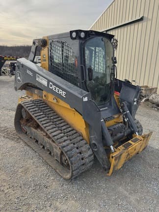 Image of John Deere 333G Primary image