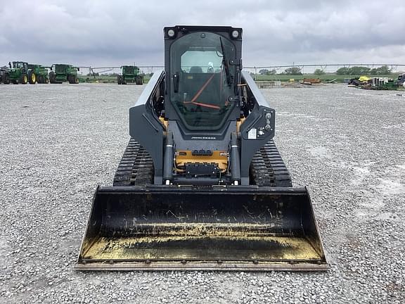 Image of John Deere 333G equipment image 1