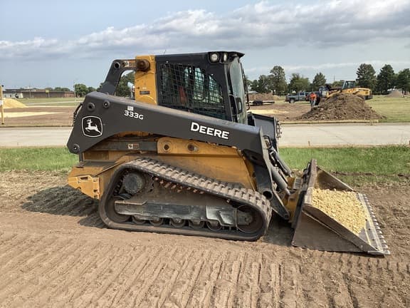 Image of John Deere 333G equipment image 4